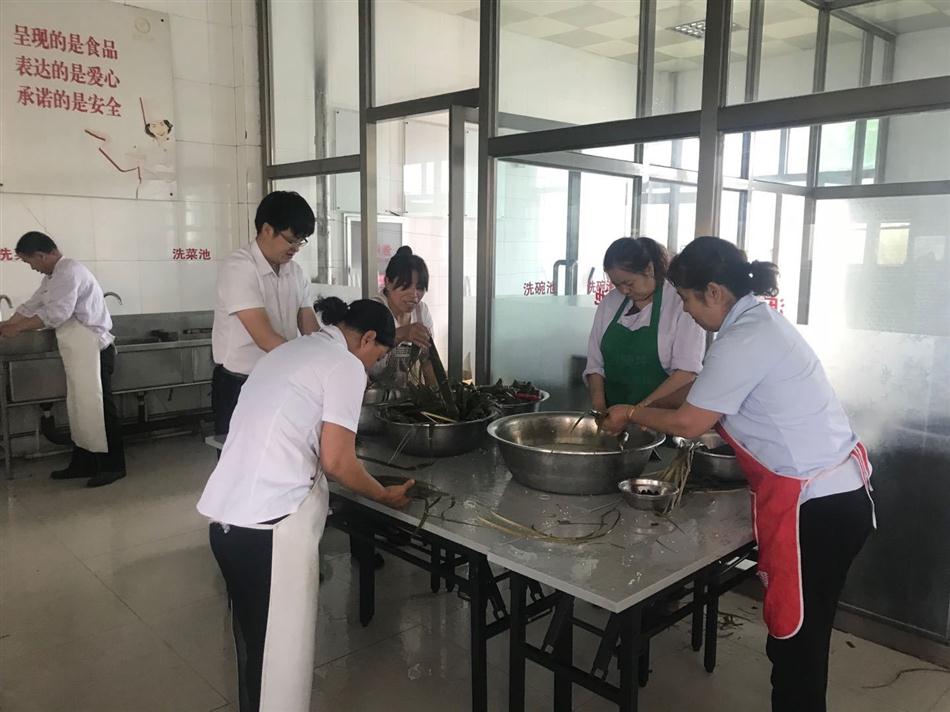 two20180703102300_9716.jpg
